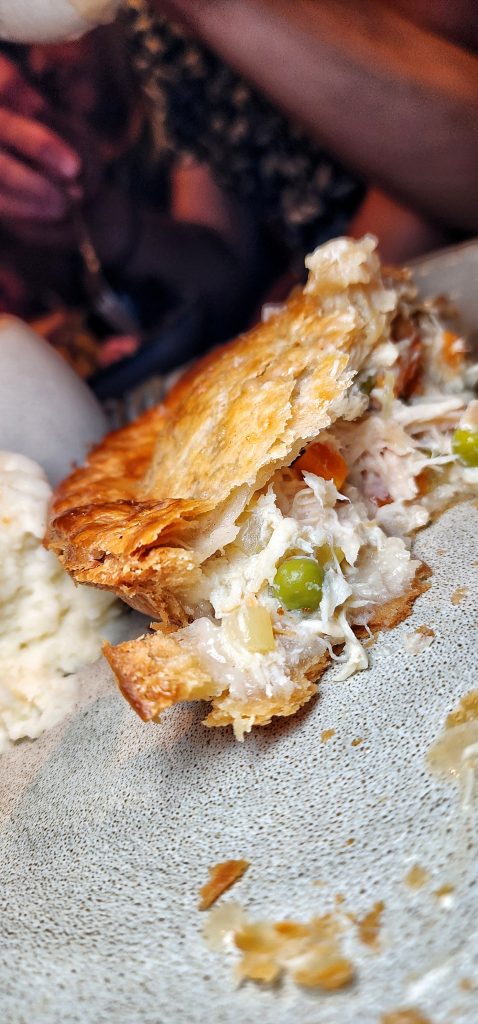 Dead Rabbit CHICKEN POT PIE (2)