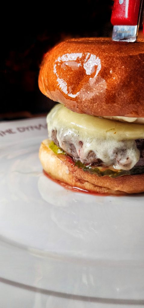 Dynamo Room Burger Side