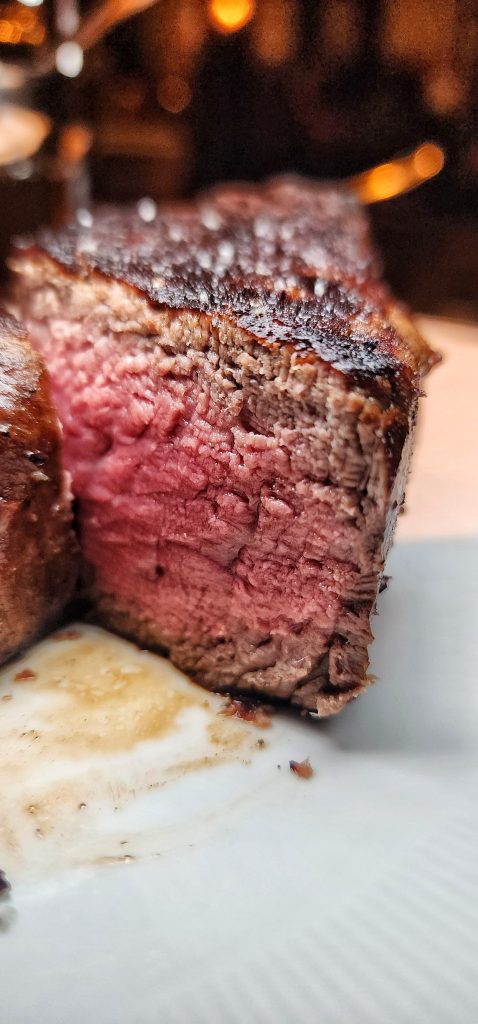 palladinos steak and seafood Filet Mignon Cut