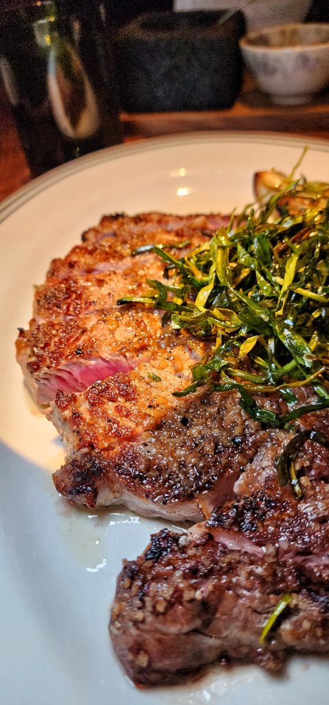 Cuerno New York Rib Eye con Tuétano