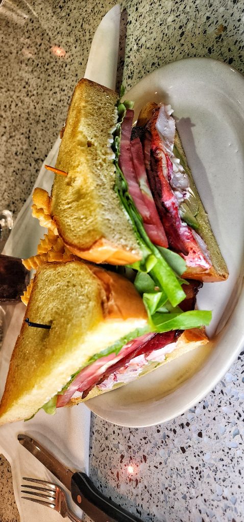 Coconuts Lobster Club top