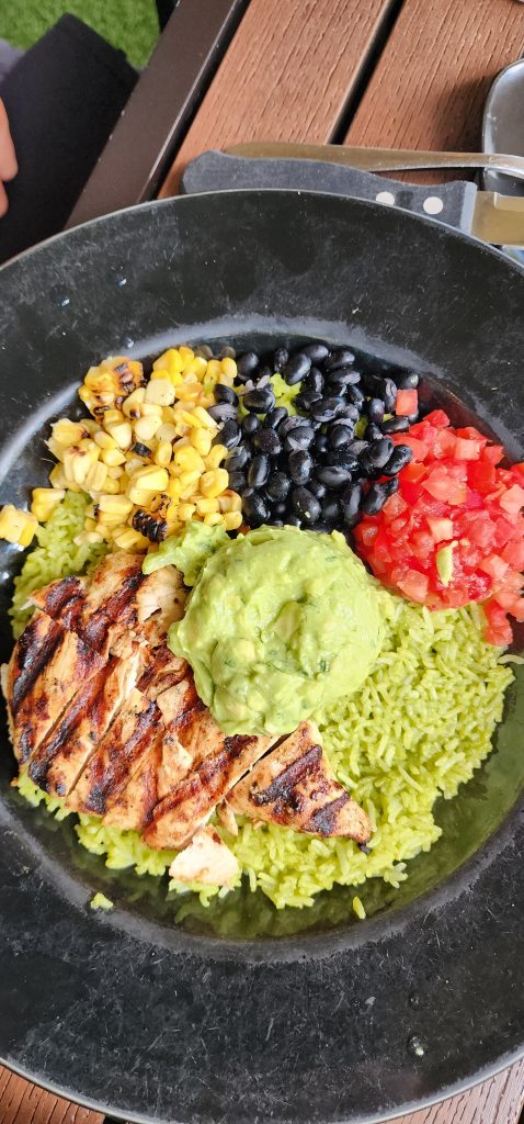 Tap 42 CALIFORNIA CHOPPED CHICKEN BOWL