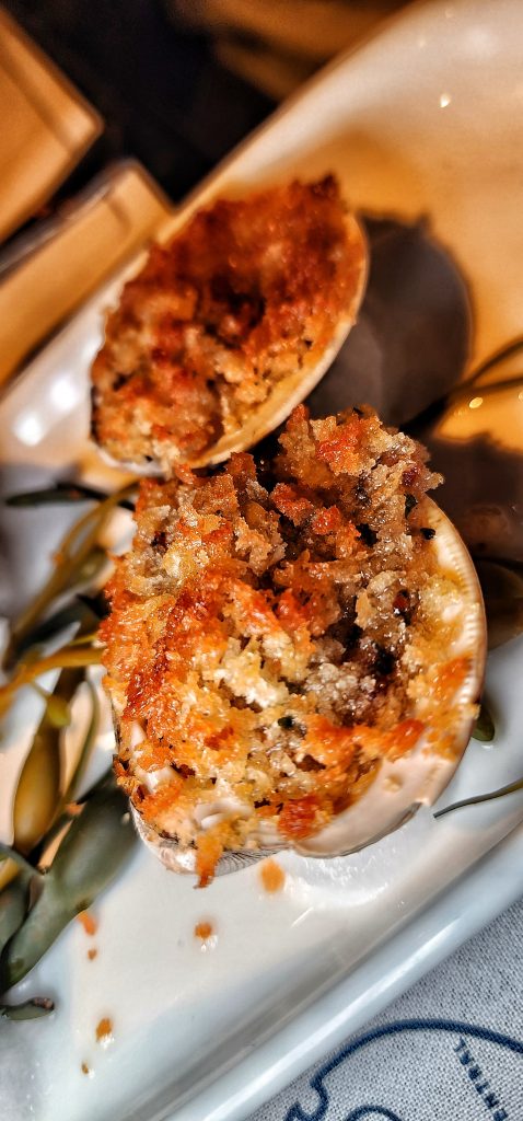 palladinos steak and seafood Dec Arthur Ave Baked Clams