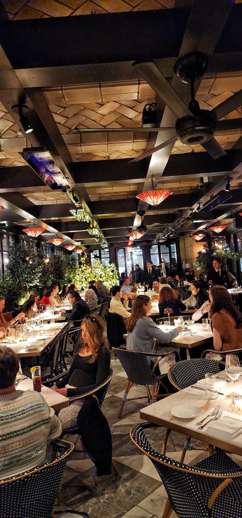 palladinos steak and seafood Dec patio seating area