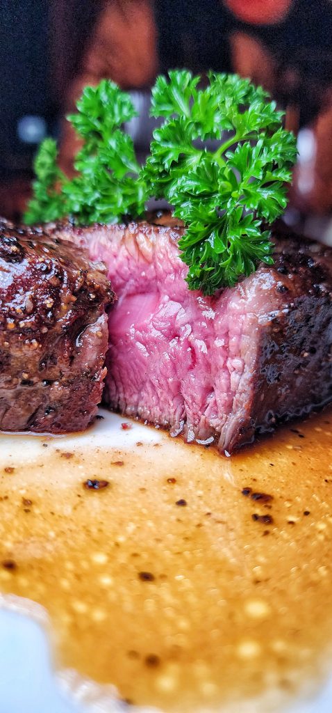 Golden Steer NYC Petite Filet Mignon 8 oz cut upclose