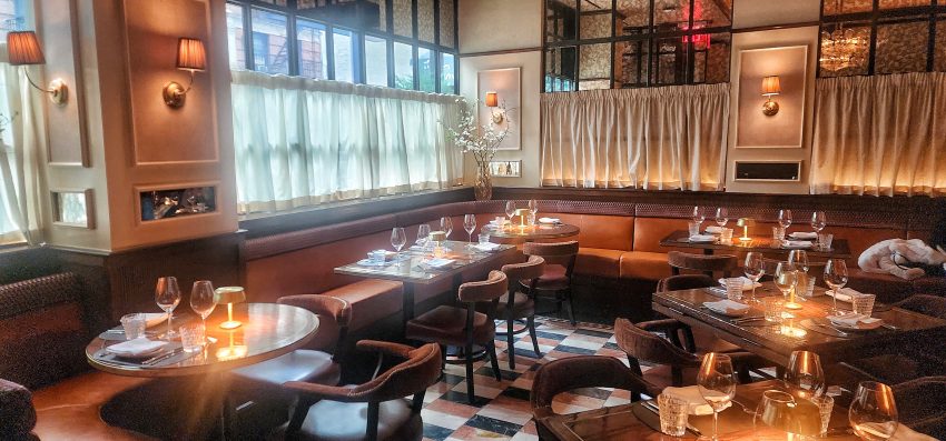 Carversteak nyc front dining room