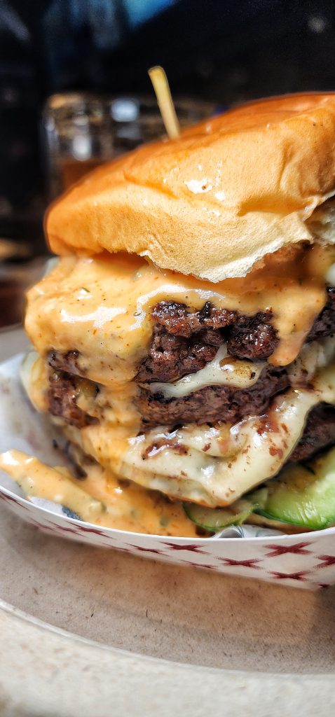 Pig beach queens Triple Burger