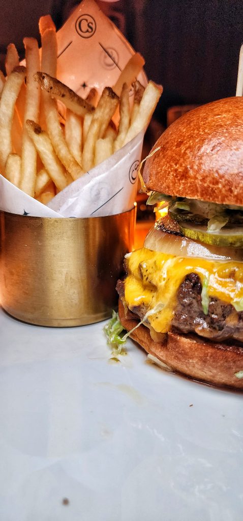 Carversteak nyc Wagyu Burger full