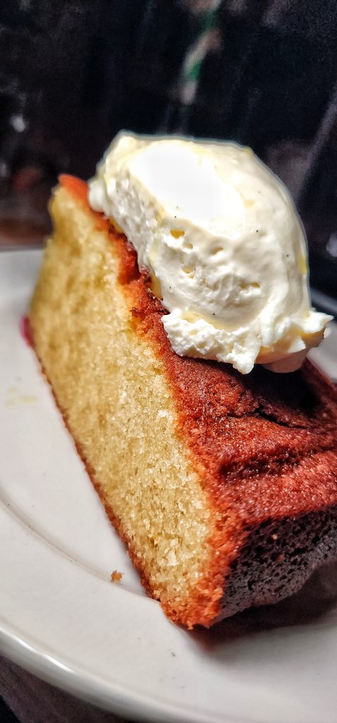 Le Pecora Bianca Olive Oil Cake