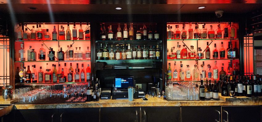Osso Steakhouse San Francisco Bar interior